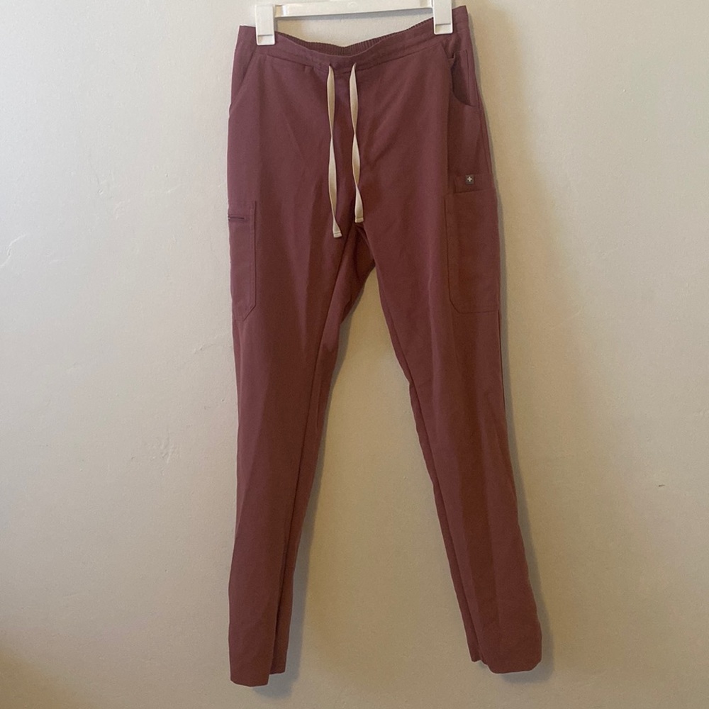 Figs Mauve Yolas